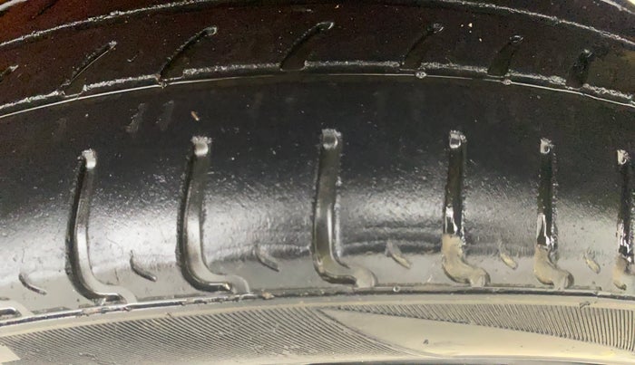 2018 Maruti Wagon R 1.0 VXI AMT, Petrol, Automatic, 10,911 km, Left Rear Tyre Tread