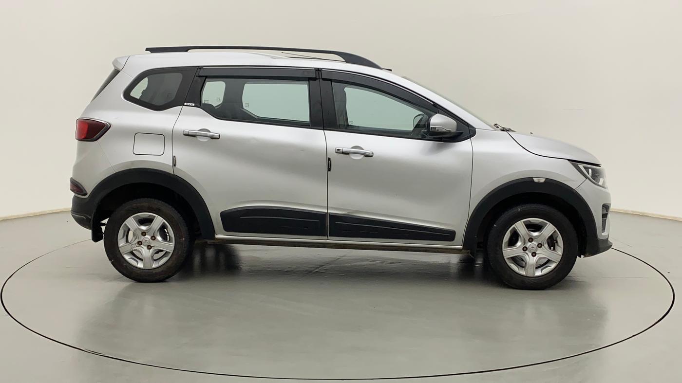 2019 Renault TRIBER RXZ, Petrol, Manual, 66,634 km, Right Side View