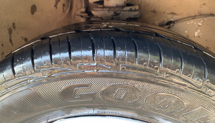 2022 Maruti Alto LXI O, Petrol, Manual, 65,099 km, Right Front Tyre Tread