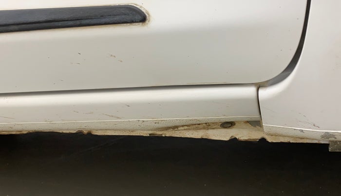 2015 Datsun Go Plus T, Petrol, Manual, 74,533 km, Right running board - Slightly dented