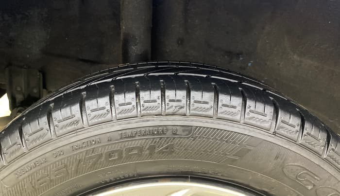 2019 Maruti S PRESSO VXI PLUS AMT, Petrol, Automatic, 81,296 km, Right Rear Tyre Tread