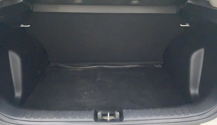2021 KIA SONET HTK PLUS 1.5, Diesel, Manual, 25,438 km, Boot Inside