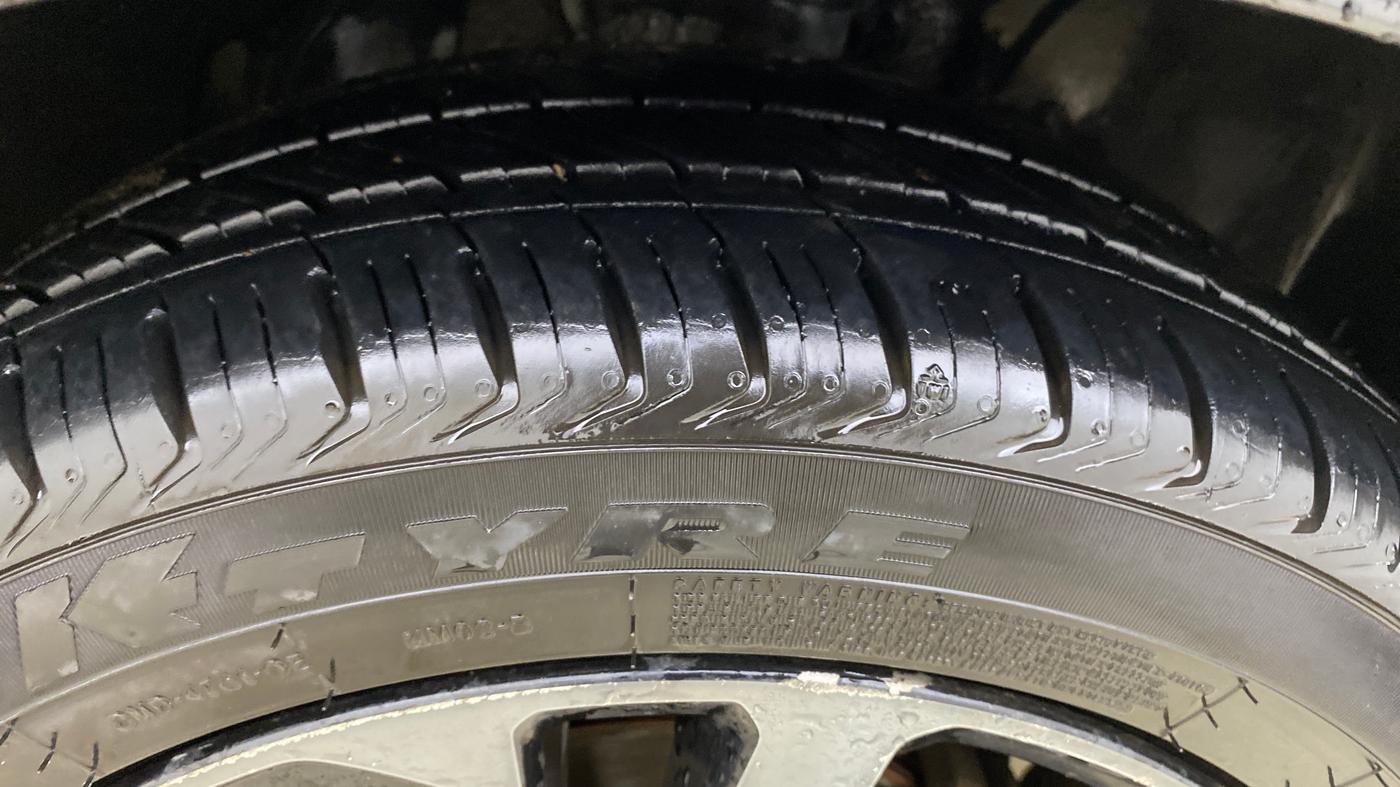 2023 Tata ALTROZ XZ PLUS DIESEL DARK EDITION, Diesel, Manual, 67,338 km, Right Front Tyre Tread