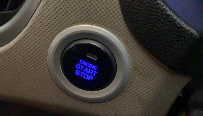 2017 Hyundai Creta SX PLUS 1.6 PETROL, Petrol, Manual, 77,797 km, Keyless Start/ Stop Button