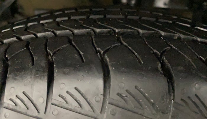 2023 Maruti Grand Vitara ALPHA SMART HYBRID, Petrol, Manual, 8,577 km, Left Front Tyre Tread