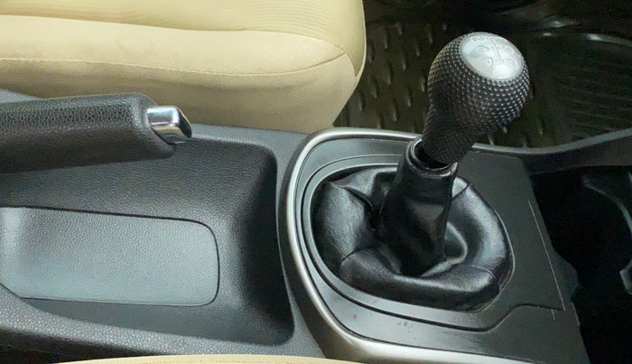 2015 Honda City 1.5L I-VTEC V MT, Petrol, Manual, 29,488 km, Gear Lever
