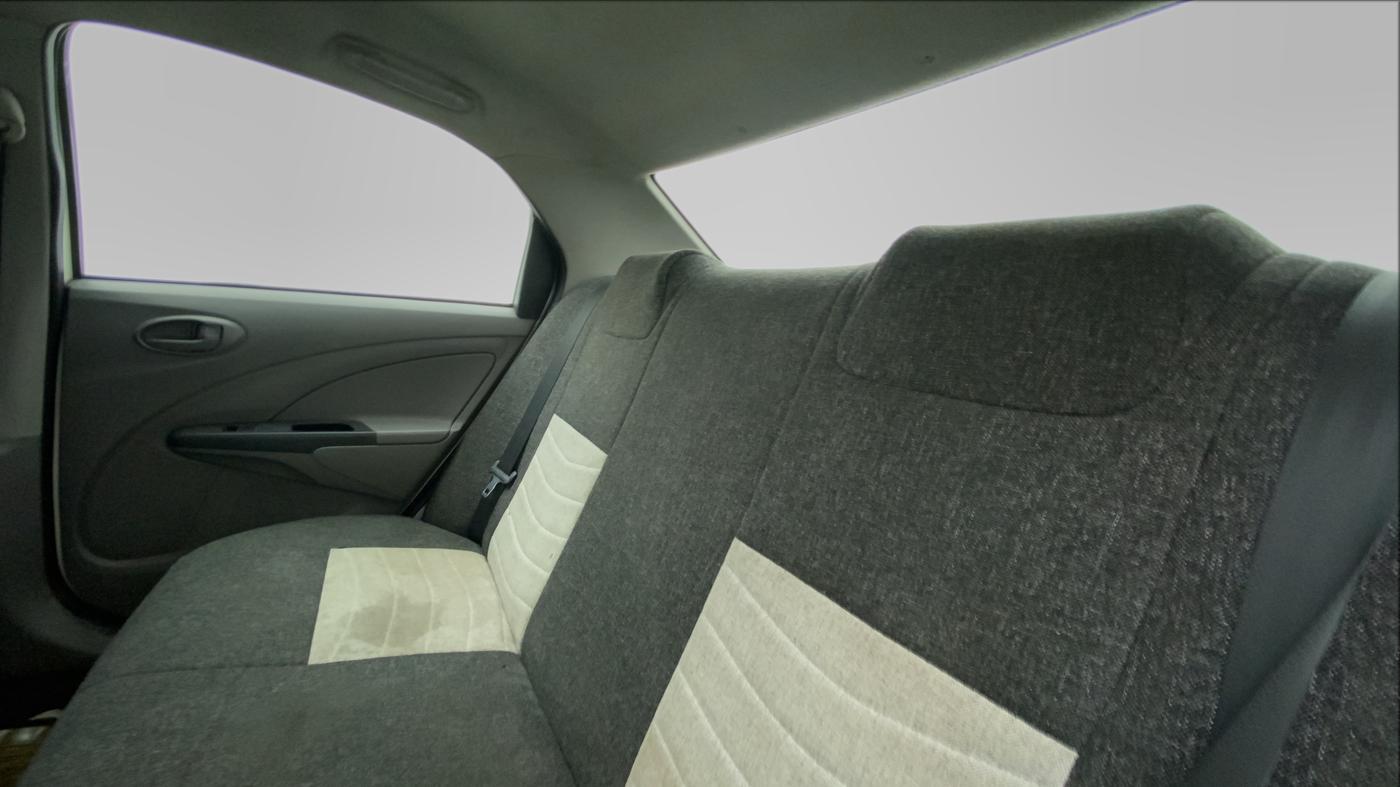 2011 Toyota Etios G, Petrol, Manual, 80,532 km, Right Side Rear Door Cabin