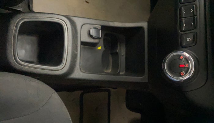 2018 Renault Kwid RXT 1.0 AMT, Petrol, Automatic, 44,455 km, Gear Lever