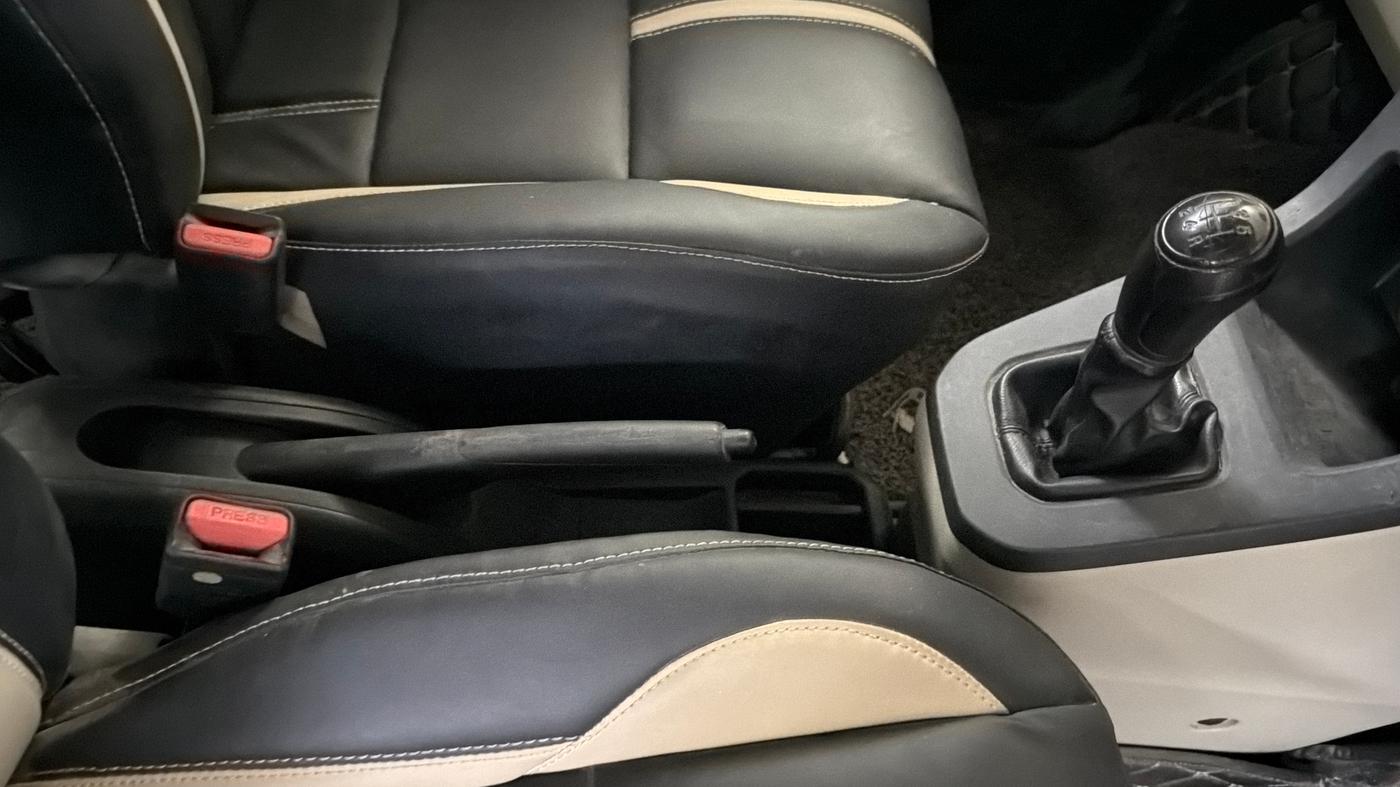 2019 Maruti New Wagon-R LXI CNG 1.0, CNG, Manual, 68,320 km, Gear Lever