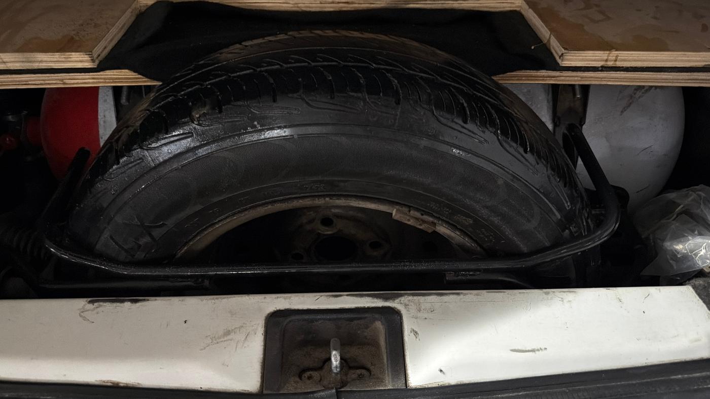 2019 Maruti New Wagon-R LXI CNG 1.0, CNG, Manual, 68,320 km, Spare Tyre