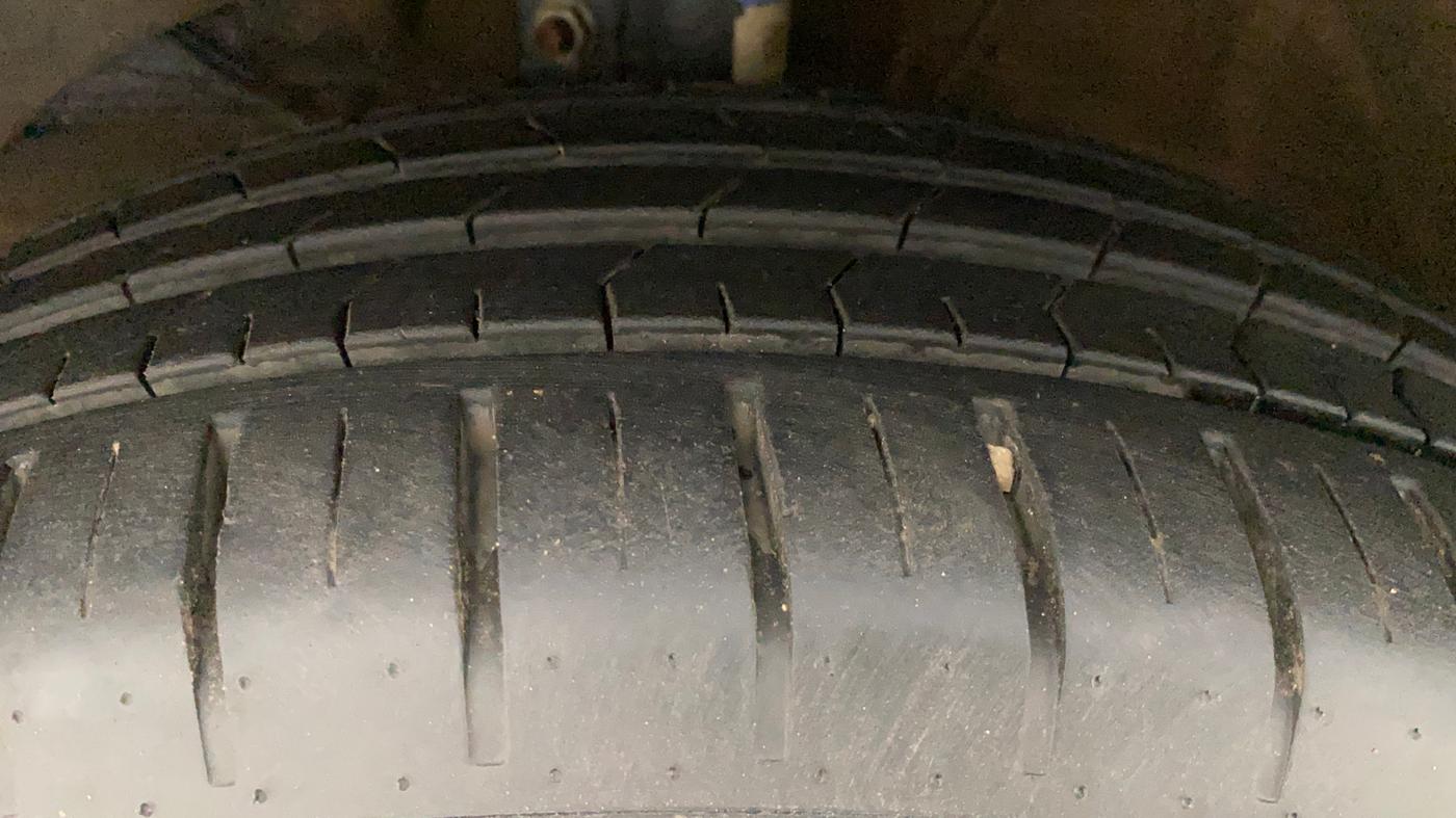 2021 Maruti Baleno ZETA CVT PETROL 1.2, Petrol, Automatic, 7,605 km, Left Front Tyre Tread