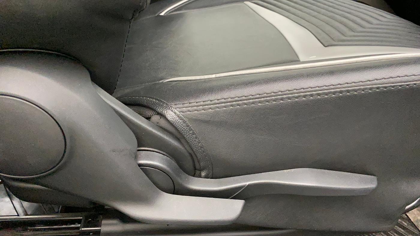 2021 Maruti Baleno ZETA CVT PETROL 1.2, Petrol, Automatic, 7,605 km, Driver Side Adjustment Panel