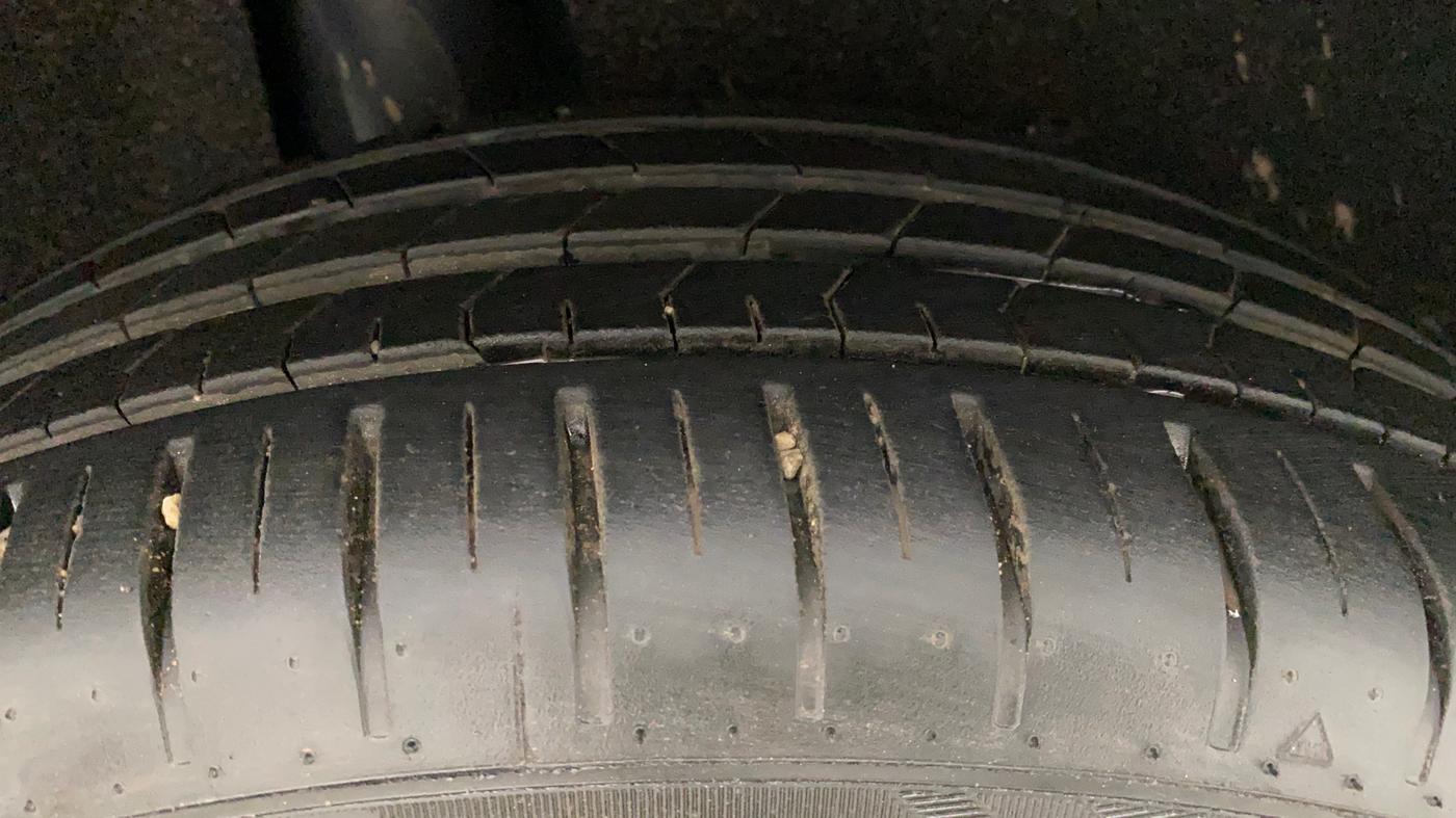 2021 Maruti Baleno ZETA CVT PETROL 1.2, Petrol, Automatic, 7,605 km, Right Rear Tyre Tread