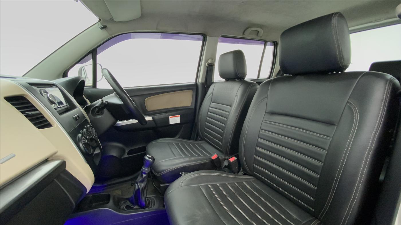 2017 Maruti Wagon R 1.0 LXI CNG, CNG, Manual, 69,527 km, Right Side Front Door Cabin
