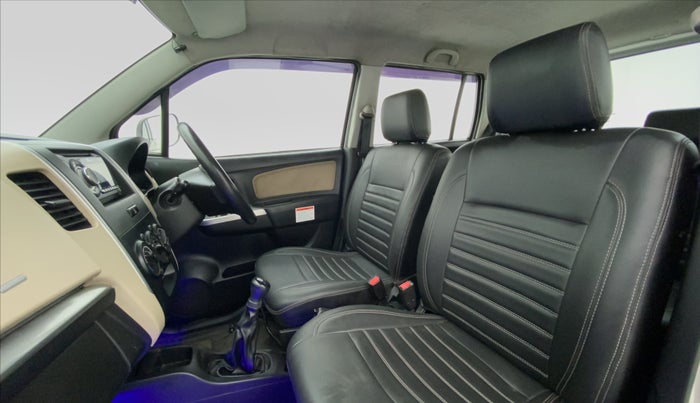 2017 Maruti Wagon R 1.0 LXI CNG, CNG, Manual, 69,527 km, Right Side Front Door Cabin
