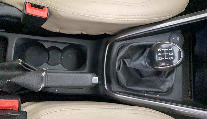 2019 Ford Ecosport TITANIUM 1.5L DIESEL, Diesel, Manual, 1,10,206 km, Gear Lever