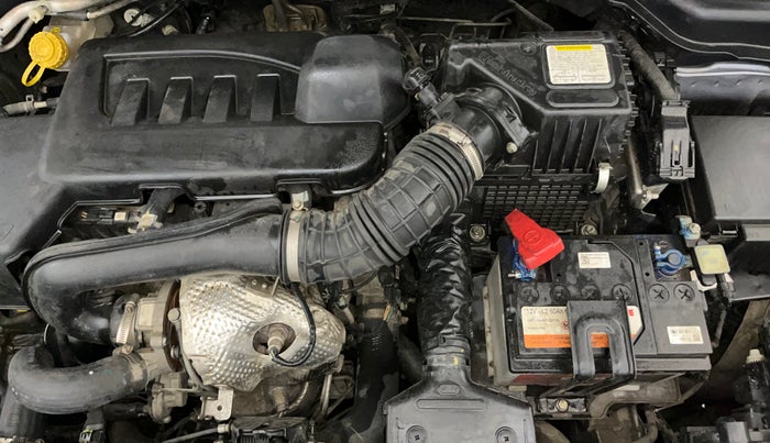 2022 Mahindra XUV300 W8 1.5 DIESEL, Diesel, Manual, 25,448 km, Engine View - Left