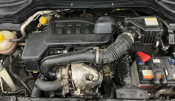 2022 Mahindra XUV300 W8 1.5 DIESEL, Diesel, Manual, 25,448 km, Engine View