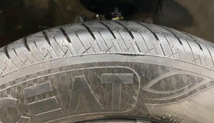 2015 Honda Amaze 1.2L I-VTEC S, Petrol, Manual, 88,408 km, Right Front Tyre Tread