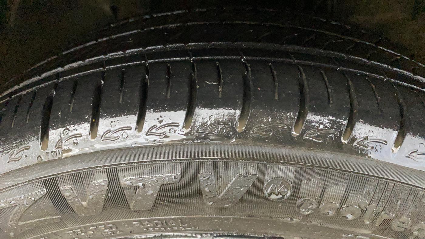2021 Tata Tiago XZA PLUS PETROL, Petrol, Automatic, 50,253 km, Right Front Tyre Tread