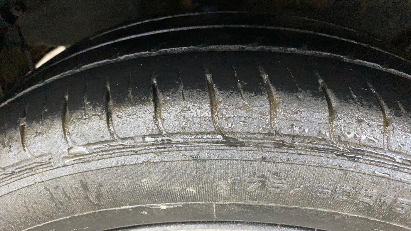 2021 Tata Tiago XZA PLUS PETROL, Petrol, Automatic, 50,253 km, Right Rear Tyre Tread