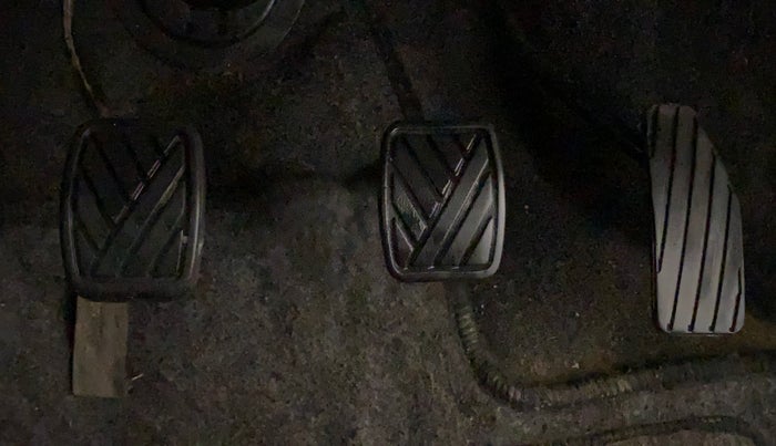 2018 Maruti Wagon R 1.0 VXI, Petrol, Manual, 58,271 km, Pedals