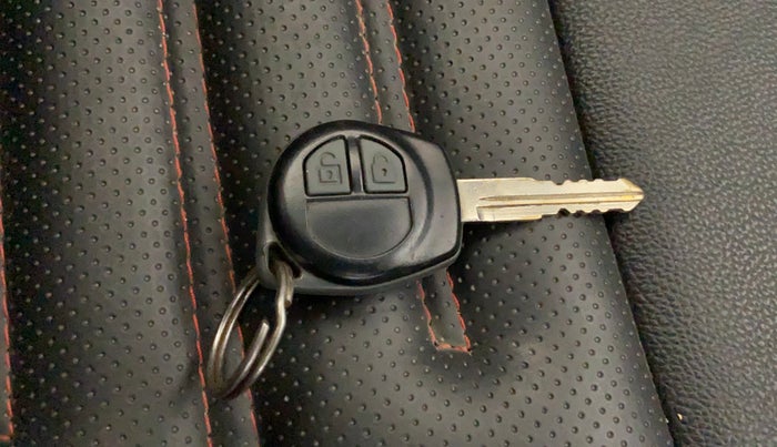 2018 Maruti Wagon R 1.0 VXI, Petrol, Manual, 58,271 km, Key Close Up