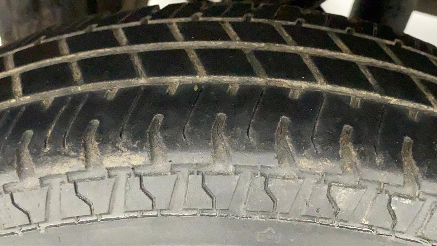 2014 Maruti Alto 800 LXI, Petrol, Manual, 62,651 km, Right Rear Tyre Tread
