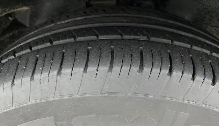 2021 Tata Harrier XZ PLUS 2.0L DUAL TONE, Diesel, Manual, 17,488 km, Left Front Tyre Tread
