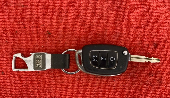 2016 Hyundai Elite i20 SPORTZ 1.2, Petrol, Manual, 82,256 km, Key Close Up
