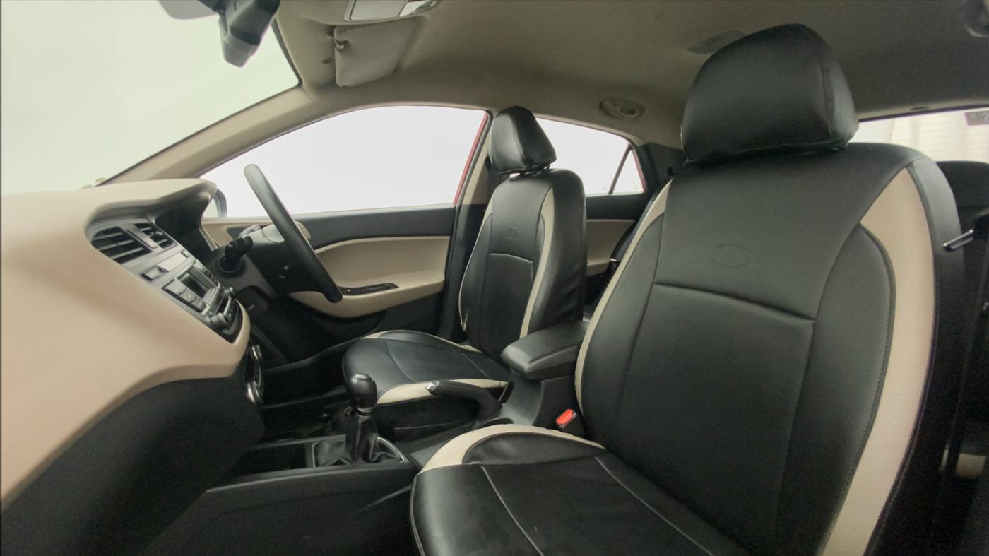 2016 Hyundai Elite i20 SPORTZ 1.2, Petrol, Manual, 82,256 km, Right Side Front Door Cabin