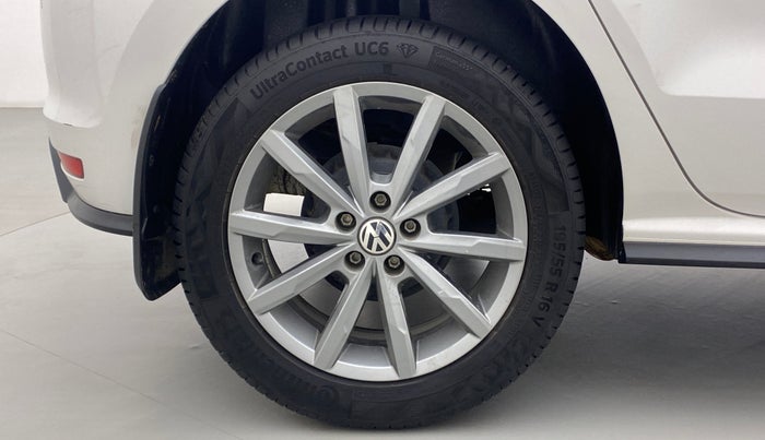 2020 Volkswagen Polo HIGHLINE PLUS 1.0 TSI AT, Petrol, Automatic, 26,526 km, Right Rear Wheel