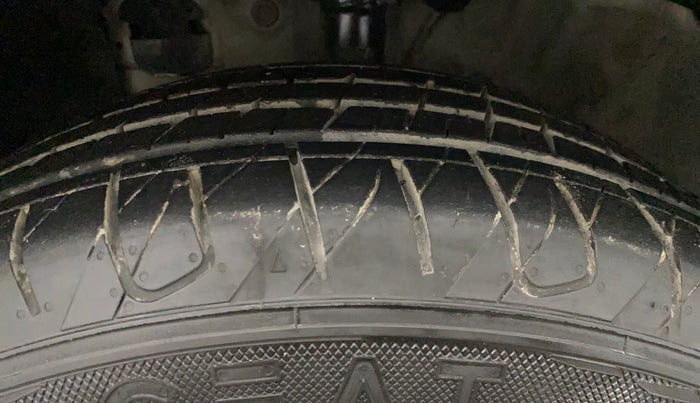 2020 Hyundai VENUE SX PLUS 1.0 TURBO DCT, Petrol, Automatic, 65,191 km, Left Front Tyre Tread