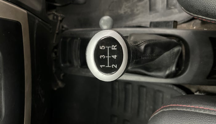 2014 Maruti Wagon R 1.0 LXI, Petrol, Manual, 54,550 km, Gear Lever