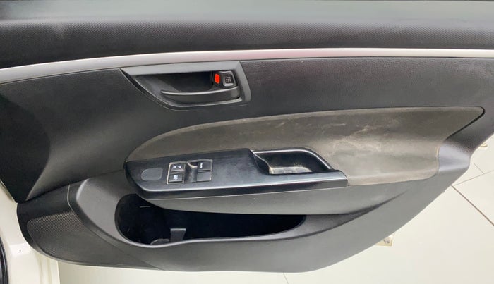 2015 Maruti Swift LXI (O), Petrol, Manual, 19,297 km, Driver Side Door Panels Control