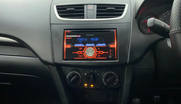 2015 Maruti Swift LXI (O), Petrol, Manual, 19,297 km, Air Conditioner