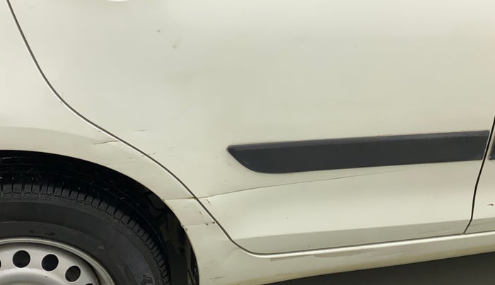 2015 Maruti Swift LXI (O), Petrol, Manual, 19,297 km, Right rear door - Slightly dented
