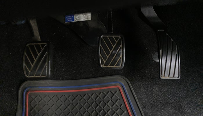 2017 Maruti Swift VXI D, Petrol, Manual, 5,852 km, Pedals