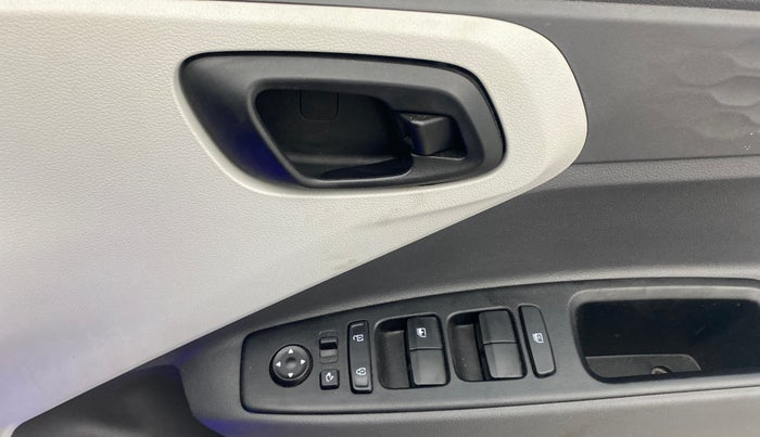 2021 Hyundai GRAND I10 NIOS MAGNA CORPORATE EDITION 1.2 KAPPA VTVT, Petrol, Manual, 28,672 km, Driver Side Door Panels Control