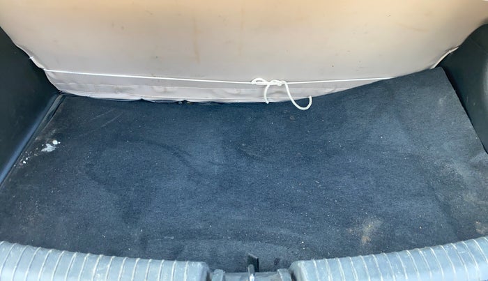 2015 Hyundai Grand i10 ASTA 1.2 KAPPA VTVT, Petrol, Manual, 68,973 km, Boot Inside