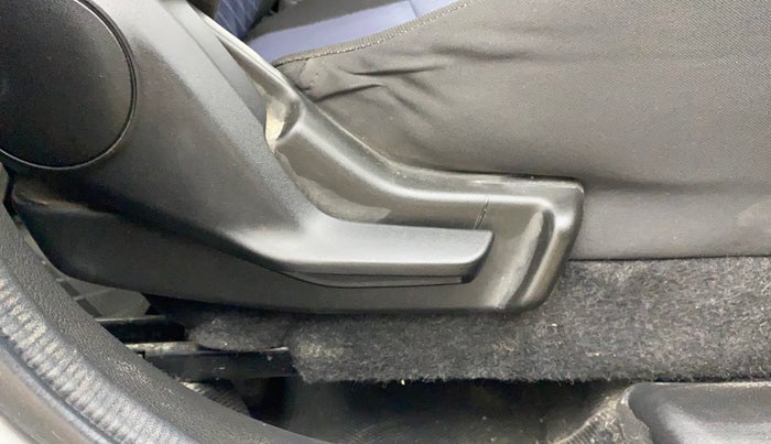 2020 Maruti Baleno DELTA PETROL 1.2, Petrol, Manual, 76,354 km, Driver Side Adjustment Panel