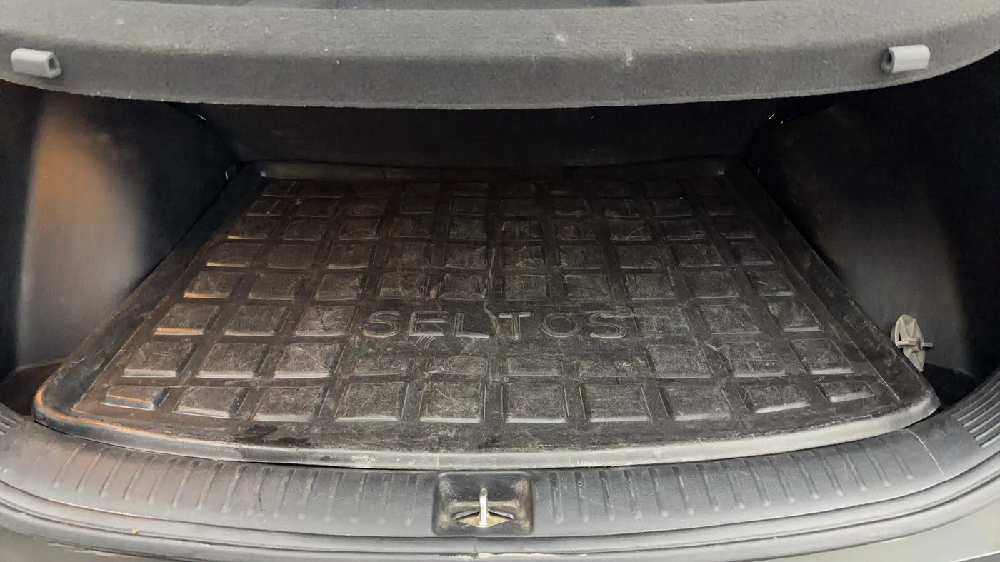 2023 KIA SELTOS HTK PLUS 1.5 IMT, Petrol, Manual, 52,778 km, Boot Inside