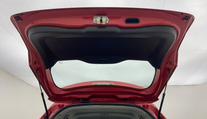 2019 Maruti Vitara Brezza VDI, Diesel, Manual, 27,830 km, Boot Door Open