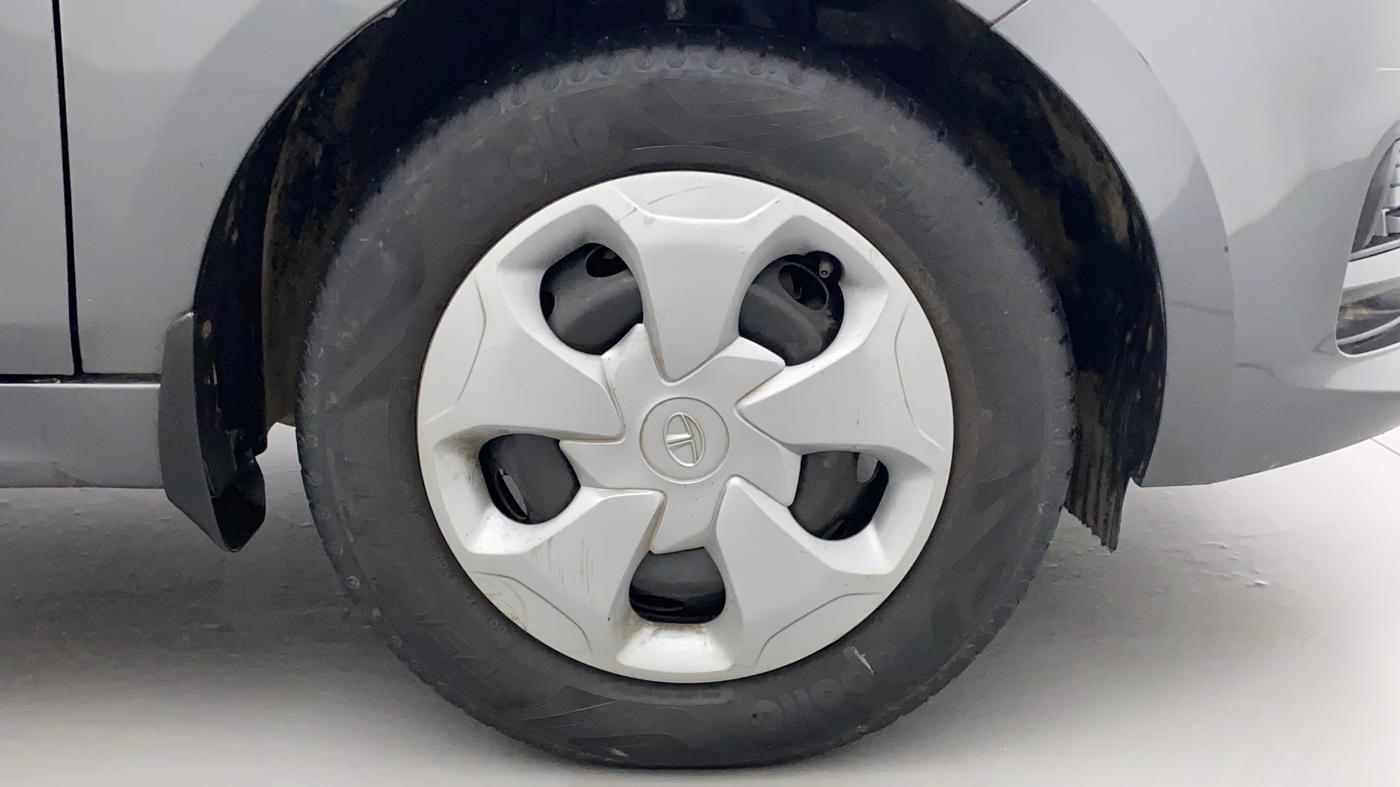 2021 Tata Tiago XT PETROL, Petrol, Manual, 40,397 km, Right Front Wheel
