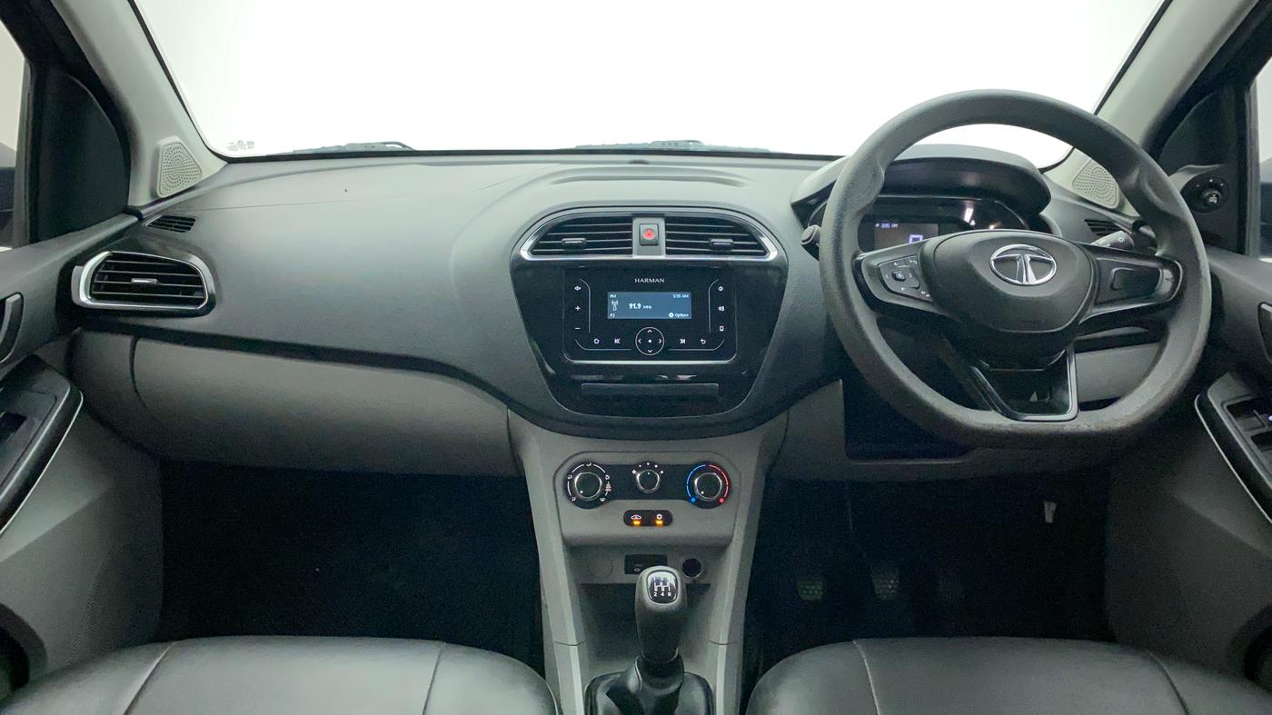 2021 Tata Tiago XT PETROL, Petrol, Manual, 40,397 km, Dashboard