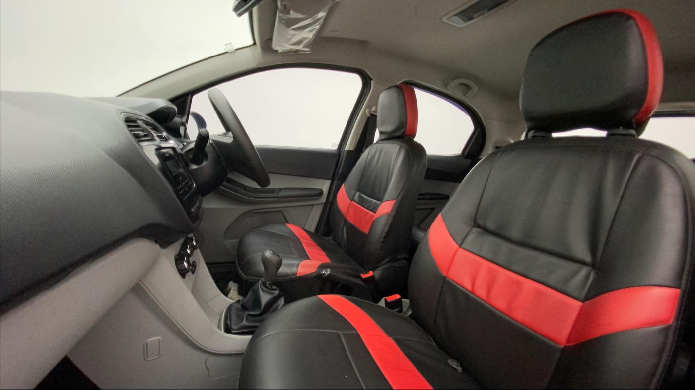 2021 Tata Tiago XT PETROL, Petrol, Manual, 40,397 km, Right Side Front Door Cabin