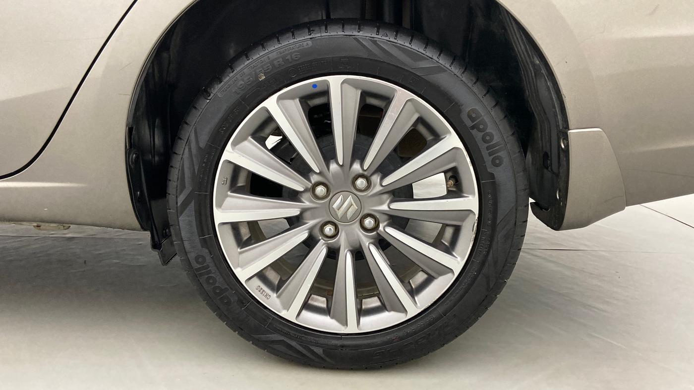 2018 Maruti Ciaz ALPHA 1.5 SHVS PETROL, Petrol, Manual, 21,061 km, Left Rear Wheel