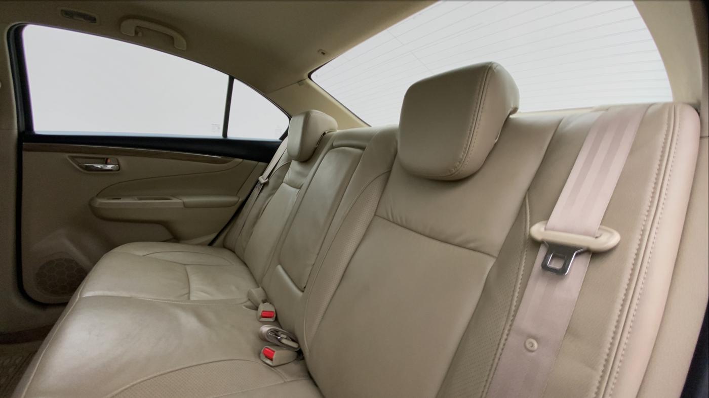 2018 Maruti Ciaz ALPHA 1.5 SHVS PETROL, Petrol, Manual, 21,061 km, Right Side Rear Door Cabin