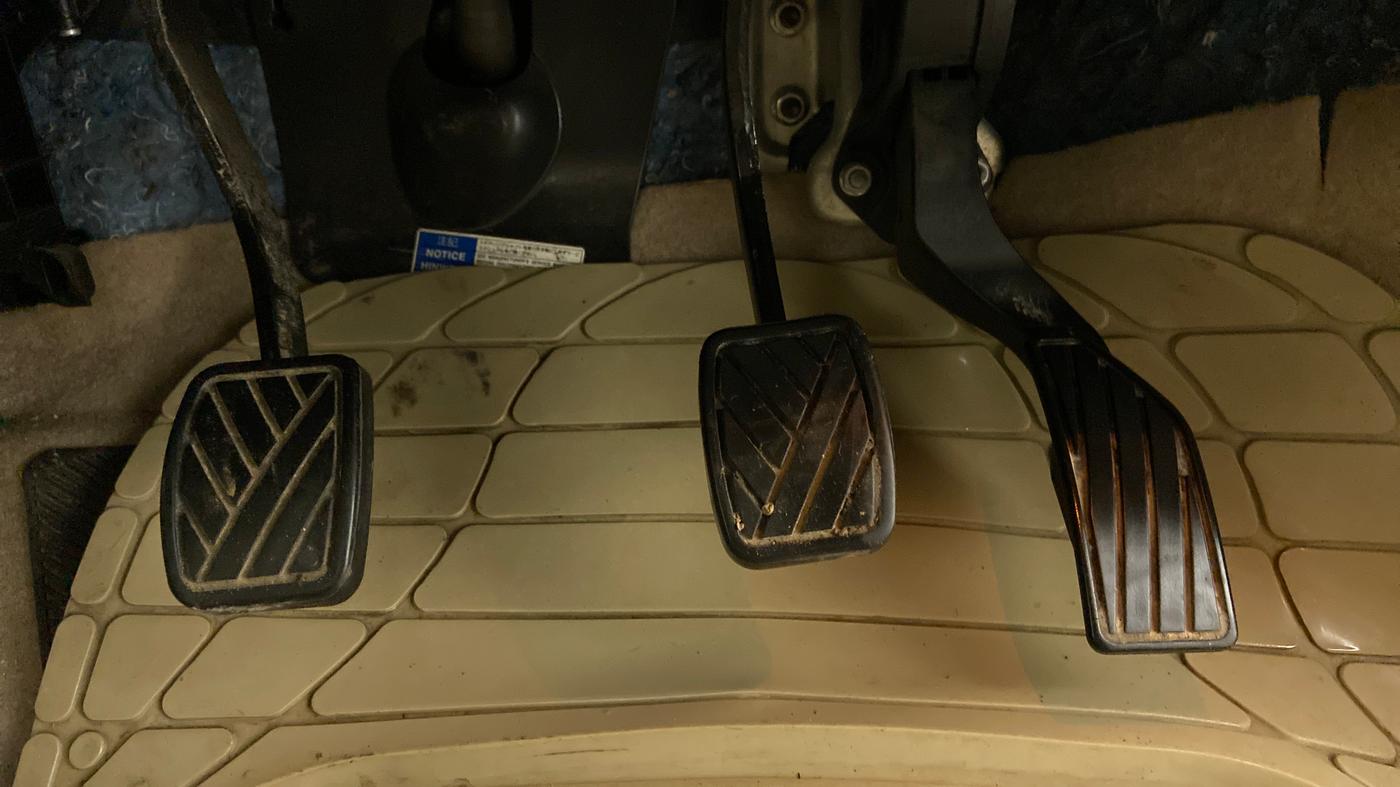 2018 Maruti Ciaz ALPHA 1.5 SHVS PETROL, Petrol, Manual, 21,061 km, Pedals