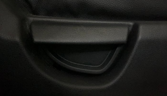 2021 Hyundai NEW SANTRO MAGNA, Petrol, Manual, 48,765 km, Driver Side Adjustment Panel